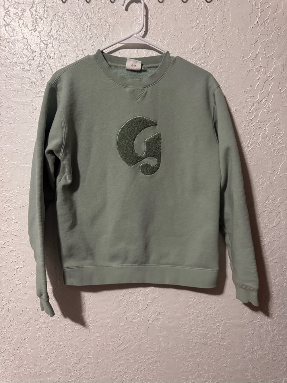 Glossier Boston Pullover Crewneck Sweatshirt Isabella Green Spellout Logo